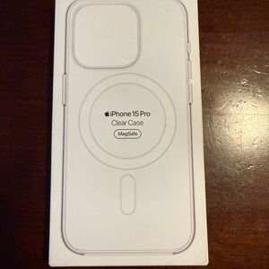 Apple iPhone 15 Pro MagSafe Clear Case - Transparent